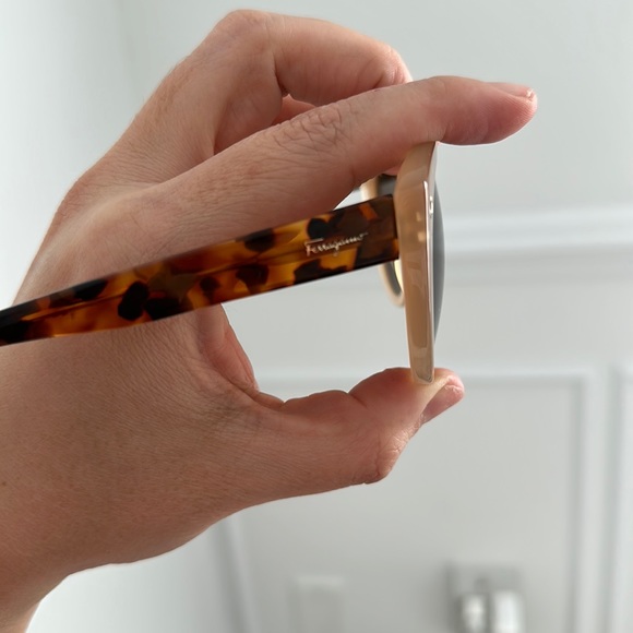 Salvatore Ferragamo - Picture 3 of 10